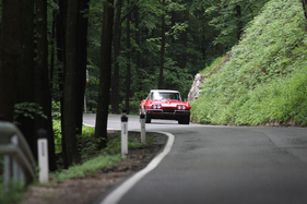 Chevrolet Corvette C2 Sting Ray (1965) - in der Klasse Sportwagen am Start beim Gaisbergrennen 2014