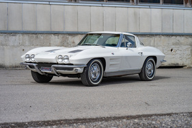 Chevrolet Corvette C2 Sting Ray Split Window von 1963 - gemeldet für die Versteigerung der Oldtimer Galerie an der Swiss Classic World 2026 Chevrolet Corvette C2 Sting Ray Split Window von 1963 - gemeldet für die Versteigerung der Oldtimer Galerie an der Swiss Classic World 2026