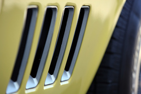 Chevrolet Corvette C3 (1969) - sie sind keine Attrappe, sondern dienen der Motorentlüftung