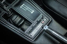 Chevrolet Corvette C3 (1969) - sogar die technischen Daten sind im Innern aufgeführt