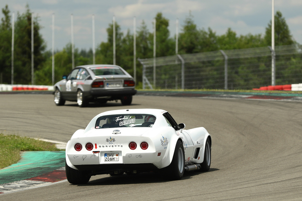 Chevrolet Corvette C3 (1973) - Gleichmässigkeit - GLP-Felder - Nürburgring Classics 2018