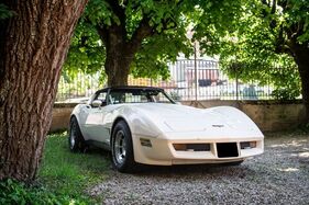 Chevrolet Corvette C3 (1981) - als Lot 138 an der Artcurial-Versteigerung "Garden Party In Saint-Tropez" 2025
