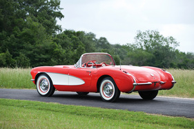 Chevrolet Corvette Convertible (1957) - angeboten an der RM Versteigerung der Charlie Thomas Collection vom 20. Oktober 2012