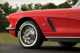 Chevrolet Corvette Convertible (1962) - angeboten an der RM Versteigerung der Charlie Thomas Collection vom 20. Oktober 2012