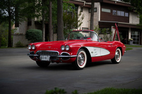 Chevrolet Corvette 'Fuel-Injected' (1961) - als Lot 3177 angeboten an der RM/Sotheby's Gene Ponder Collection Versteigerung am 24. September 2022