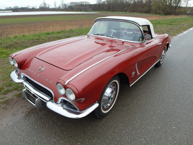 Chevrolet Corvette Fuel Injection (1962) - angeboten an der Versteigerung der Oldtimer Galerie am 23. April 2016 in Toffen