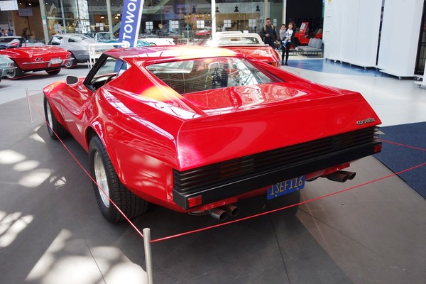 Chevrolet Corvette Harry Mann Fastback (1977) – Sonderausstellung "Chevrolet Corvette – A Legend Turns 70" in der Autoworld Brüssel