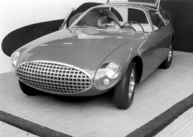 Chevrolet Corvette 'Kelly' von Vignale (1961) - Präsentation am Autosalon in Paris des Jahres 1961