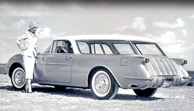 Chevrolet Corvette Nomad (1954) - dreitüriger Kunststoff-Kombi als Showcar auf Corvette-Basis