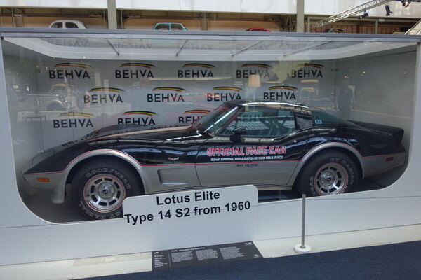 Chevrolet Corvette Pace Car Edition (1978) – Sonderausstellung "Chevrolet Corvette – A Legend Turns 70" in der Autoworld Brüssel