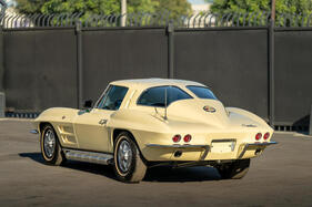Chevrolet Corvette 'Split Window' Coupe (1963) - as lot 24 at the Bonhams Scottsdale auction on January 25, 2024