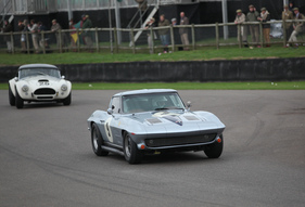 Chevrolet Corvette Sting Ray (1963) - Royal Automobile Club TT Celebration am Goodwood Revival 2013 (1963)