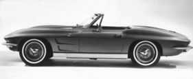 Chevrolet Corvette Sting Ray (1963) - das 63-er-Cabrio von der Seite gesehen