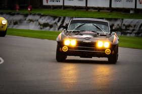 Chevrolet Corvette Sting Ray (1965) – Regenrennen – Goodwood Revival 2025