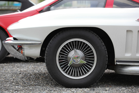 Chevrolet Corvette Sting Ray C2 (1966) - am Kunststoffautotreffen "Fantastic Plastic 2016"