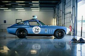 Chevrolet Corvette Sting Ray FIA Coupé (1965) - als Lot 232 angeboten an der Bonhams Les Grandes Marques du Monde au Grand Palais Paris Versteigerung am 3. Februar 2022