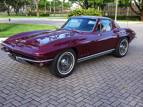 Chevrolet Corvette Sting Ray 'Fuel-Injected' Coupé (1965) - as lot 2102 at the RM/Sotheby's Fort Lauderdale auction from March 25 to 26, 2022