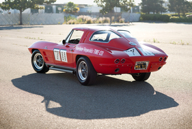 Chevrolet Corvette Sting Ray Split-Window Race Car "7 11" (1963) - versteigert als Lot 118 durch RM Auction am 17. August 2013 in Monterey (1963)