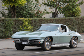 Chevrolet Corvette Sting Ray Sport Coupe (1966) – Albisgütli Classic Cars & Bikes 2024