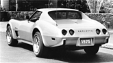 Chevrolet Corvette Stingray (1975) - auch die Heckpartie zeigt keinen Chromschmuck mehr