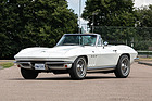 Chevrolet Corvette Stingray C2 Convertible (1965) - als Lot 420 am Iconic Sale at Silverstone Festival 2025