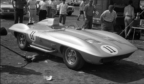 Chevrolet Corvette Stingray Racer XP-87 (1961) - kurz vor dem Start zu einem Rennen