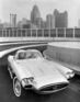 Chevrolet Corvette XP-700 (1960) - sehr gefällige und trotzdem futuristische Formgebung nahe an der Serie