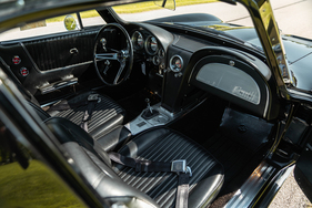 Chevrolet Corvette Z06 Big Tank Split-Window Coupe (1963) - angeboten als Lot 048 an der Gooding & Co Versteigerung von Pebble Beach am 16./17. August 2019