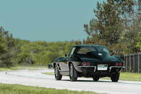 Chevrolet Corvette Z06 Big Tank Split-Window Coupe (1963) - angeboten als Lot 048 an der Gooding & Co Versteigerung von Pebble Beach am 16./17. August 2019