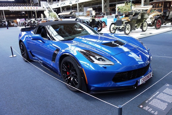 Chevrolet Corvette Z06 Convertible (2015) – Sonderausstellung "Chevrolet Corvette – A Legend Turns 70" in der Autoworld Brüssel