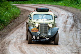 Chevrolet Fangio Coupe (1938) - Tag 19 - Perm - Kazan - Rallye Peking-Paris 2016