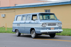 Chevrolet Greenbrier Sports Wagon (1961) - as lot 1076 at the RM/Sotheby's Fort Lauderdale auction on March 25-26, 2022