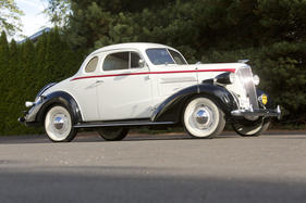 Chevrolet Master Deluxe 'Demonstrator' Sport Coupe (1937) - als Lot 165 angeboten an der Bonhams-Versteigerung von Scottsdale am 15. Januar 2015