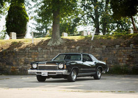 Chevrolet Monte Carlo Two Door Landau Coupé (1974) - als Lot 360 an der Philadelphia-Versteigerung von Bonhams am 2. Oktober 2017