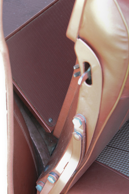 Chevrolet Nomad (1960) - Klappvorrichtung, damit eine plane Ladeebene entsteht