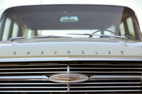 Chevrolet Nomad (1960) - viel Chrom und Glas