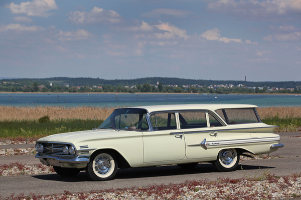 Chevrolet Nomad Station Wagon (1960) - als Lot 45 an der Versteigerung der Oldtimer Galerie Toffen am 20. Oktoberl 2018