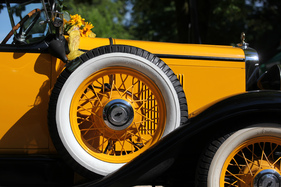 Chevrolet Roadster AD (1930) - herrliche Farbgebung - 40. Oldtimer-Meeting Baden-Baden 2016