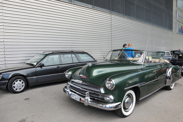 Bild Chevrolet Styleline De Luxe Convertible Coupe (1951) - 5. Old Wheels Biel/Bienne 2024