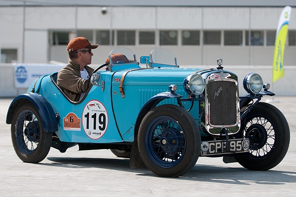 Christian Deuring im Austin Seven Ulster (1934) am 3. Dolder Classics 2011