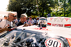 Bild: Christian Geistdörfer beim Autogrammschreiben – 30. Vernasca Silver Flag 2026