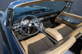 Chrysler 300G Convertible (1961) - als Lot 165 an der RM Auction Motor City vom 26. Juli 2014