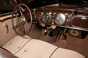 Chrysler Airflow Eight Sedan (1934) - als Lot 117 an der RM Auction Motor City vom 26. Juli 2014