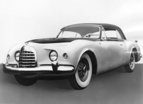 Chrysler C-200 (1952) - elegante Form mit sichtbaren Rädern