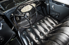 Chrysler CH Imperial Cabriolet by Bohman & Schwartz (1932) - versteigert als Lot 135 durch RM Auction am 17. August 2013 in Monterey