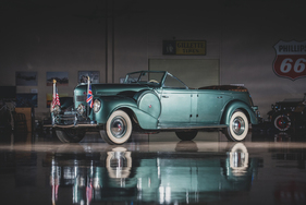 Chrysler Custom Imperial Parade Phaeton (1939) - als Lot 259 angeboten an der RM/Sotheby's Amelia Island Versteigerung am 8./9. März 2019