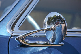 Chrysler Ghia Special GS1 (1954) - atemberaubendes Rückspiegel-Design, das aber bei der Urpräsentation nocho nicht da war - Classic-Gala Schwetzingen 2021