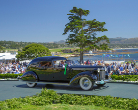 Chrysler Imperial C-15 LeBaron Town Car (1937) - 3. Rang in der Klasse C-2 beim Pebble Beach Concours d'Elegance 2024