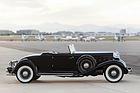 Chrysler Imperial CL Convertible Roadster by by LeBaron (1933) - von RM Auctions in Arizona am 18. Januar 2013 angeboten