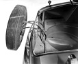 Chrysler K-310 (1951) - ausfahrbares Ersatzrad als Bedienungserleichterung